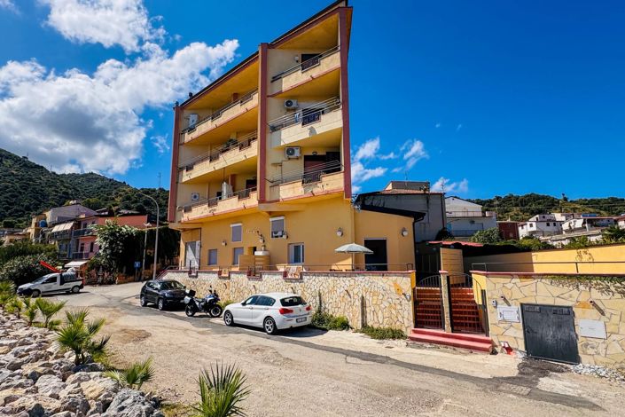 Image No.4-2 Bed Apartment for sale