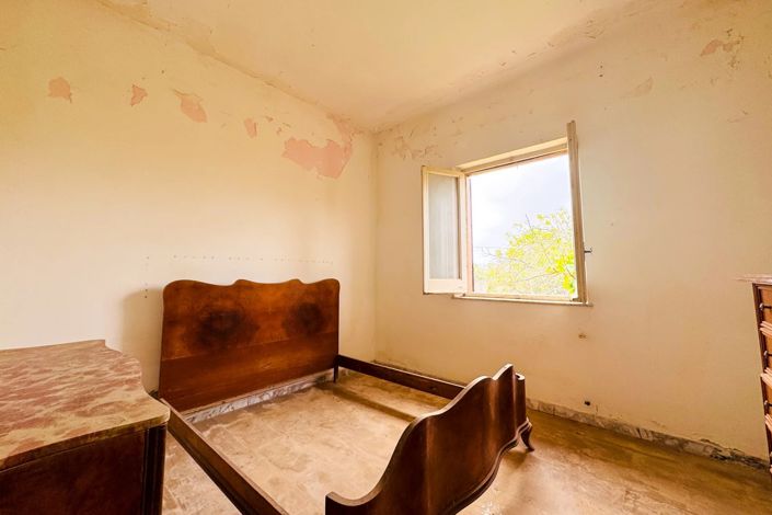 Image No.23-3 Bed Villa for sale