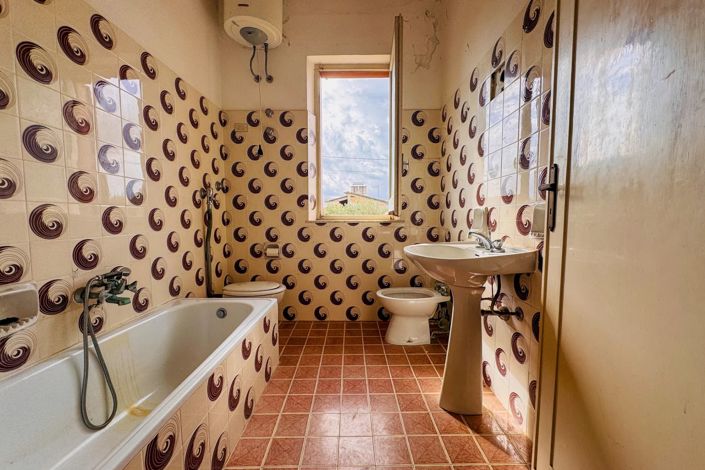 Image No.29-3 Bed Villa for sale