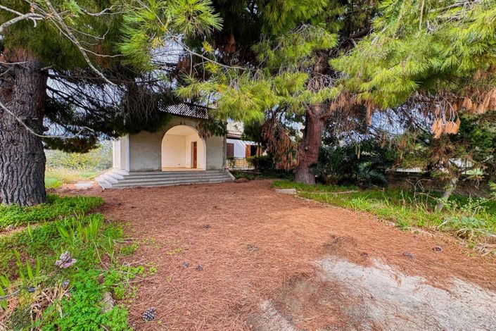 Image No.9-3 Bed Villa for sale