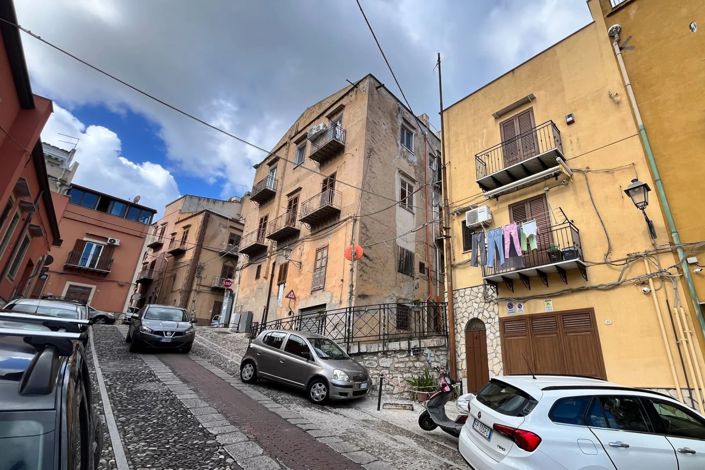 Image No.13-1 Bed Apartment for sale