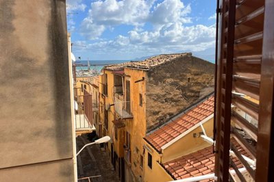 83968f14a4d1c1f66c66300642b37f4b70d088b4e3192