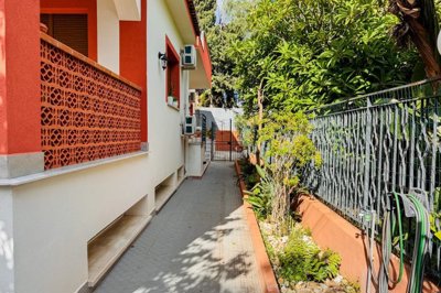 42199f08f284ec3b3a8a5d870351d2d2d8ded3e007192