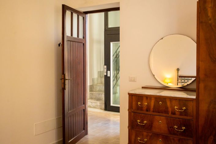 Image No.16-5 Bed Villa for sale