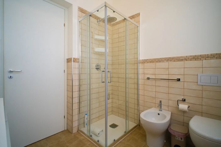 Image No.23-5 Bed Villa for sale