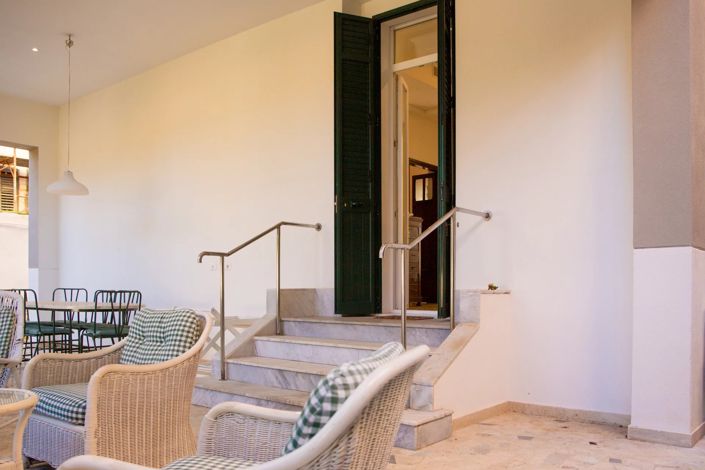 Image No.28-5 Bed Villa for sale