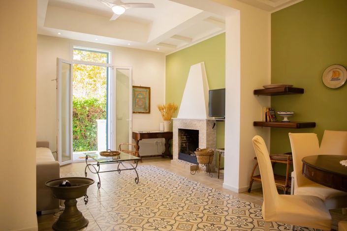 Image No.6-5 Bed Villa for sale