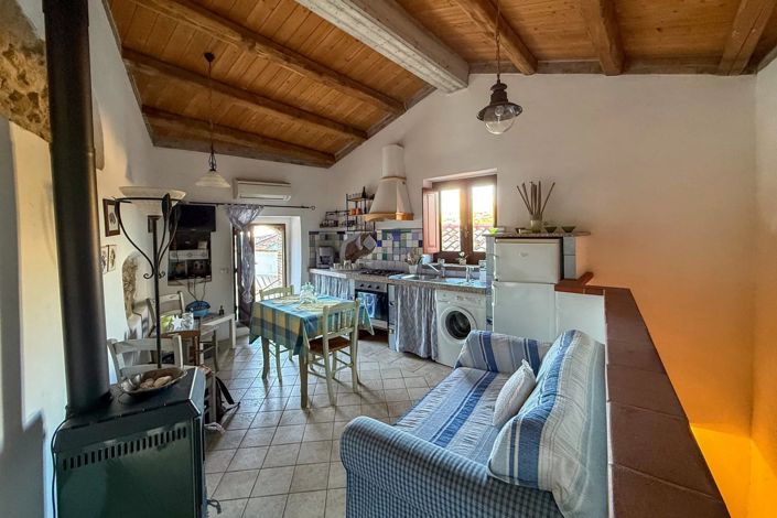 Image No.25-3 Bed House for sale