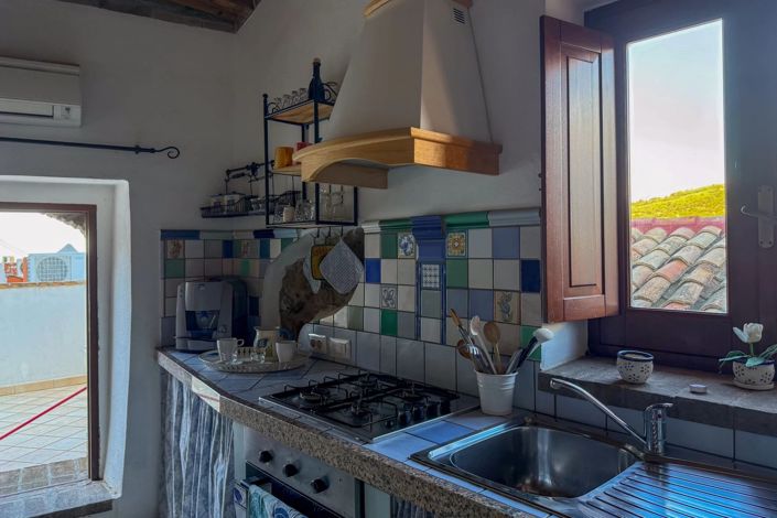 Image No.26-3 Bed House for sale