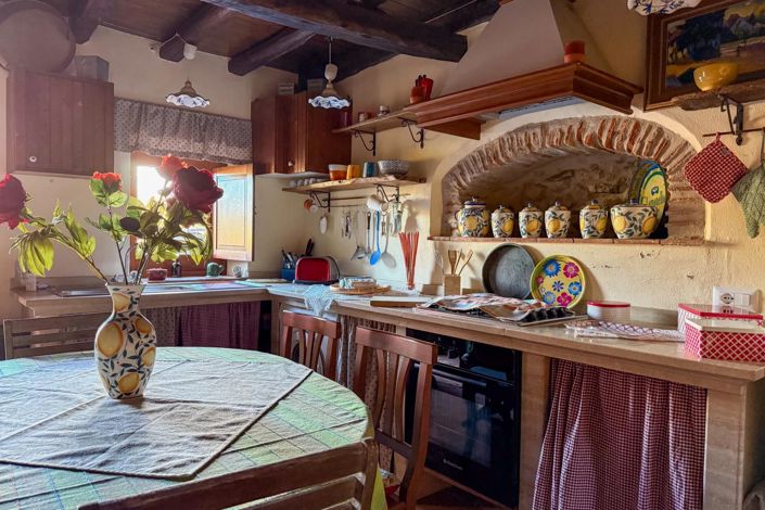 Image No.6-3 Bed House for sale