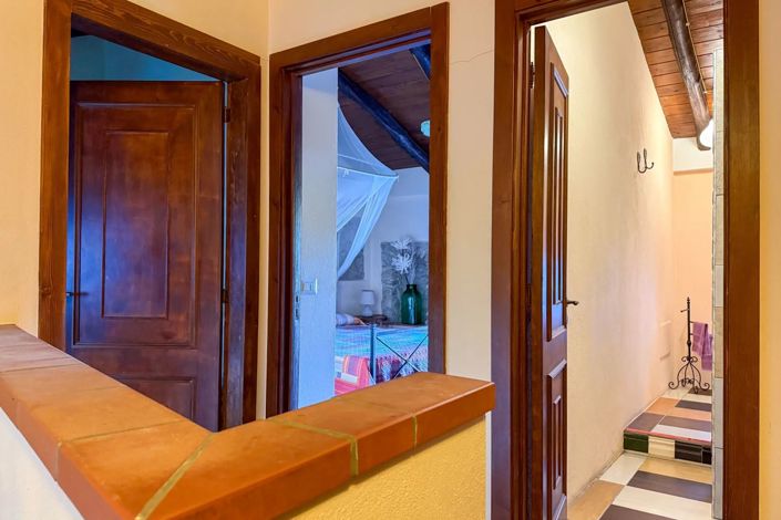 Image No.7-3 Bed House for sale