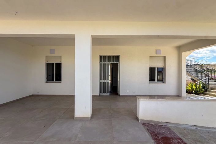 Image No.4-3 Bed House for sale