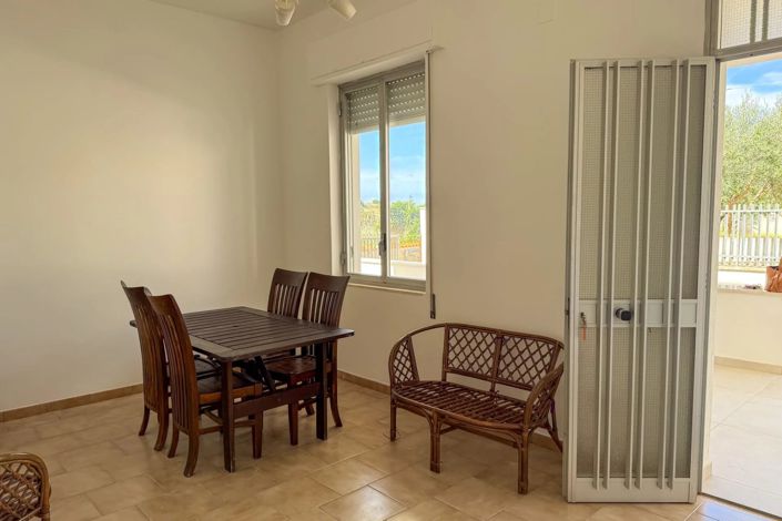 Image No.5-3 Bed House for sale