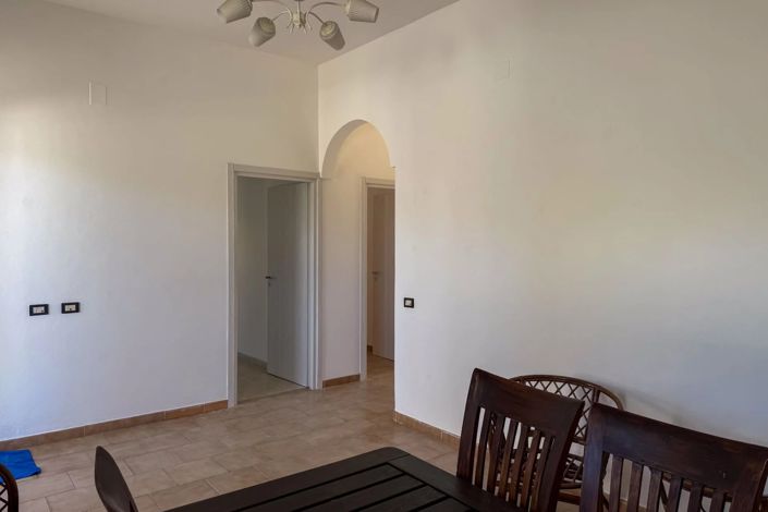 Image No.6-3 Bed House for sale