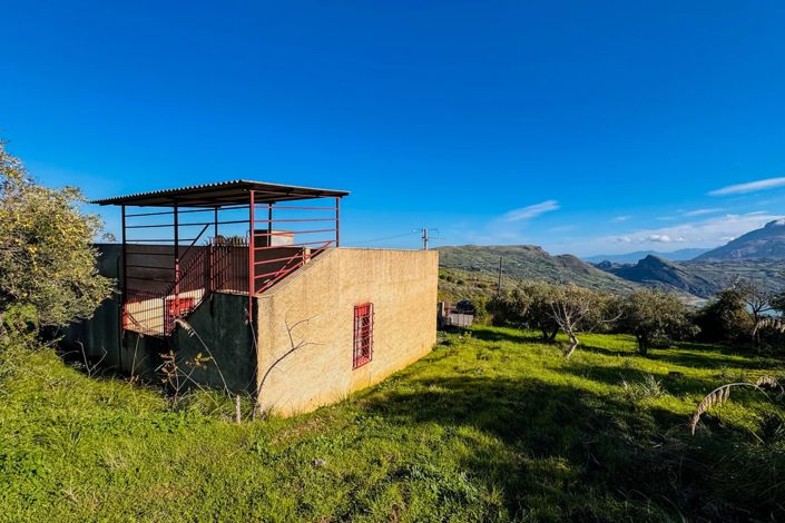 Image No.4-1 Bed House for sale