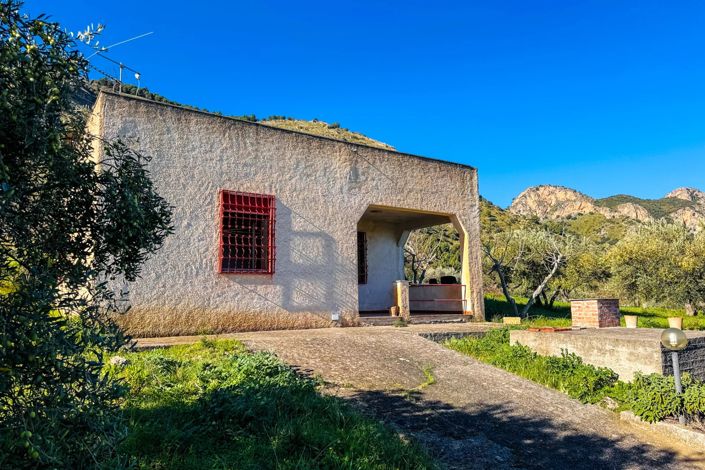 Image No.7-1 Bed House for sale