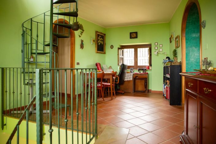 Image No.17-Villa de 4 chambres à vendre à Caronia