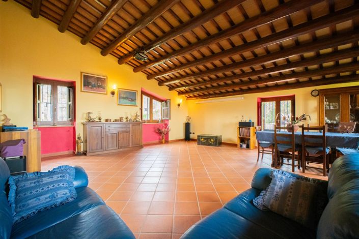 Image No.30-Villa de 4 chambres à vendre à Caronia