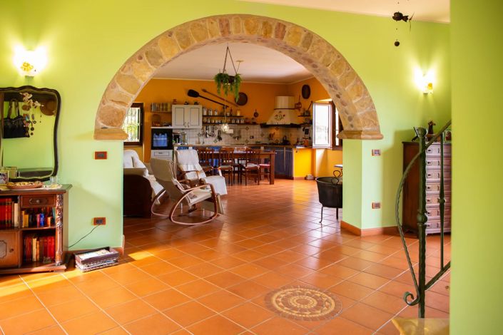 Image No.9-Villa de 4 chambres à vendre à Caronia