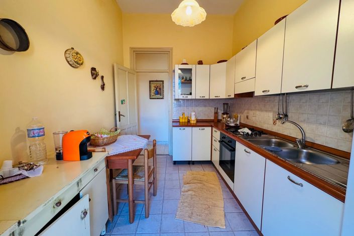 Image No.16-2 Bed Apartment for sale