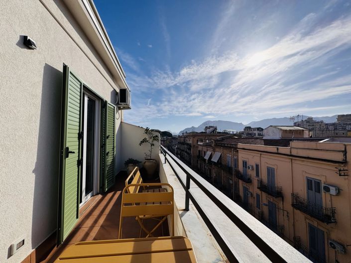 Image No.20-2 Bed Apartment for sale