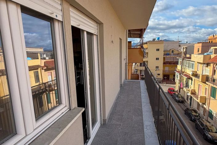 Image No.19-2 Bed Apartment for sale