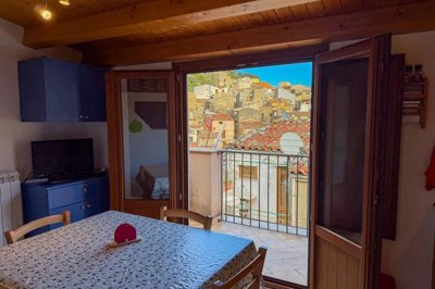 f7423cbf9fe1ccddcd78b74bc95c00131c39d9198b204