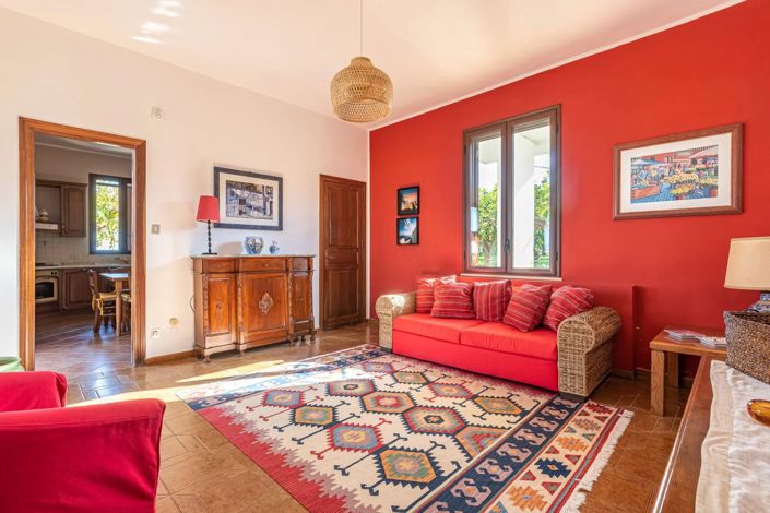 Image No.14-4 Bed Villa for sale