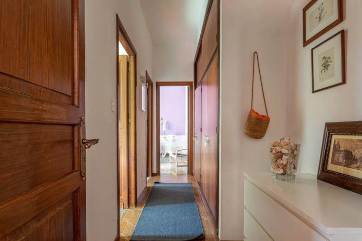 Image No.28-4 Bed Villa for sale