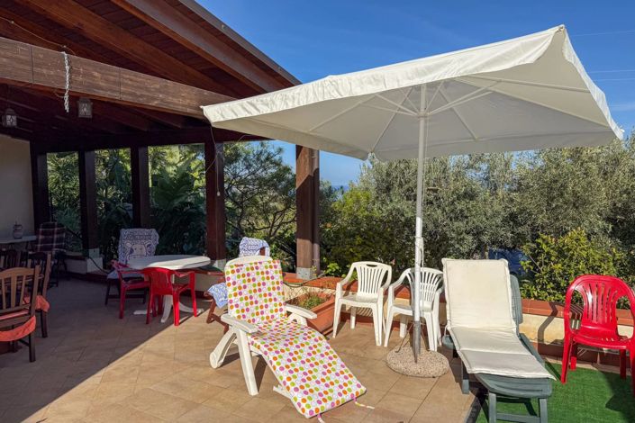 Image No.19-2 Bed House for sale