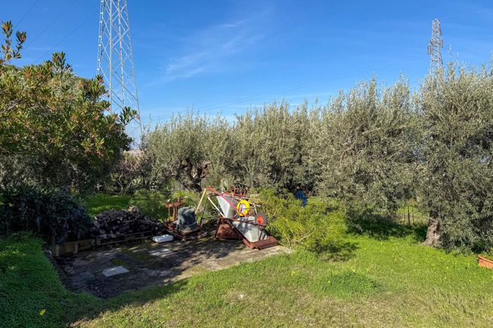 Image No.27-2 Bed House for sale