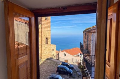 3e05fabb4e9c8c564834d6d73d5f595bf0a1a54d08204