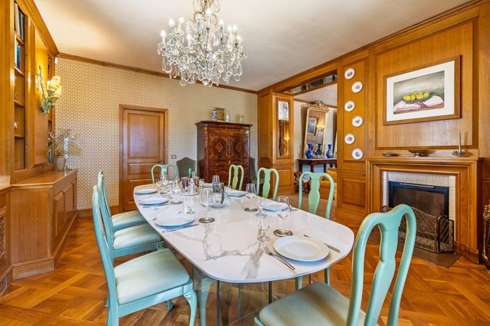 Image No.17-7 Bed Villa for sale