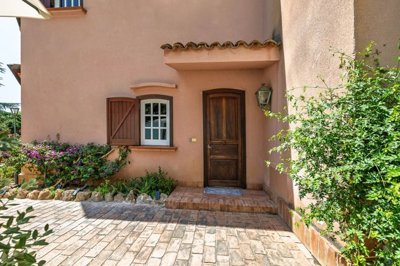 82439bad83d08632cda046c2acedf96cf374e5e9ce204