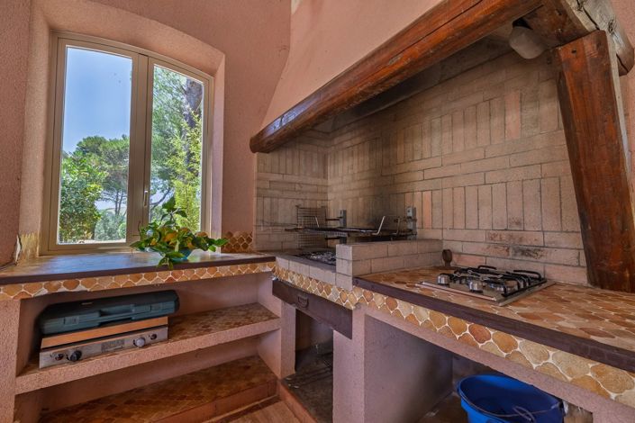 Image No.23-7 Bed Apartment for sale