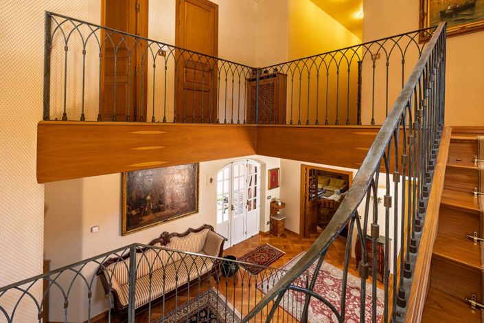 Image No.26-7 Bed Villa for sale