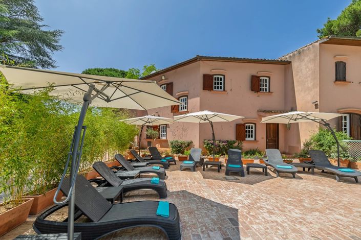 Image No.4-7 Bed Villa for sale