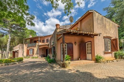 673b0db244645143516396d26f25681ba6126e6143204