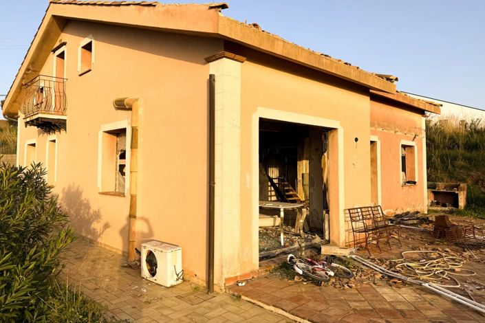 Image No.10-Villa for sale