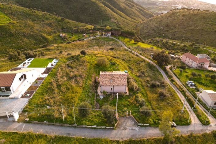 Image No.17-Villa for sale