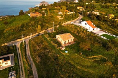 85fc36fedac0a1ee68635124c120f38fea2af0264e204