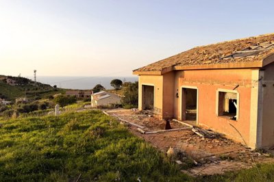 9879b6493896c691681f98490d852d499f103be03c204