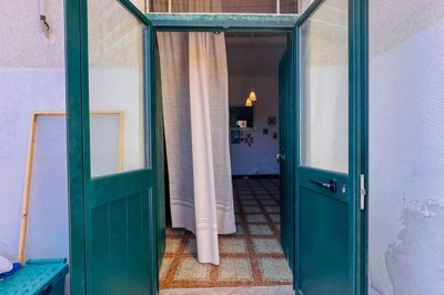 70589e804375b3856947e83f3b36a758b384527970204