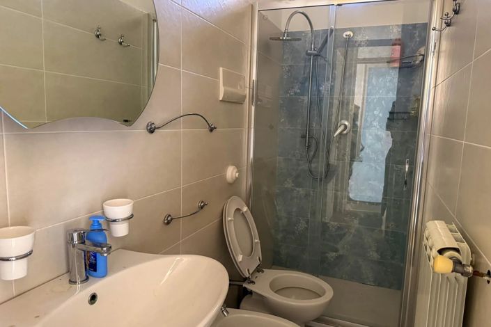 Image No.19-2 Bed Apartment for sale