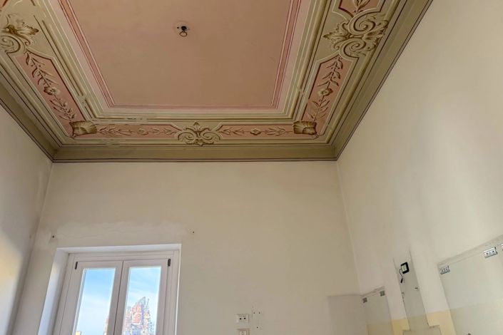 Image No.20-2 Bed Apartment for sale