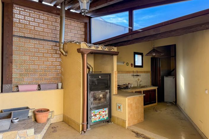 Image No.23-2 Bed Apartment for sale