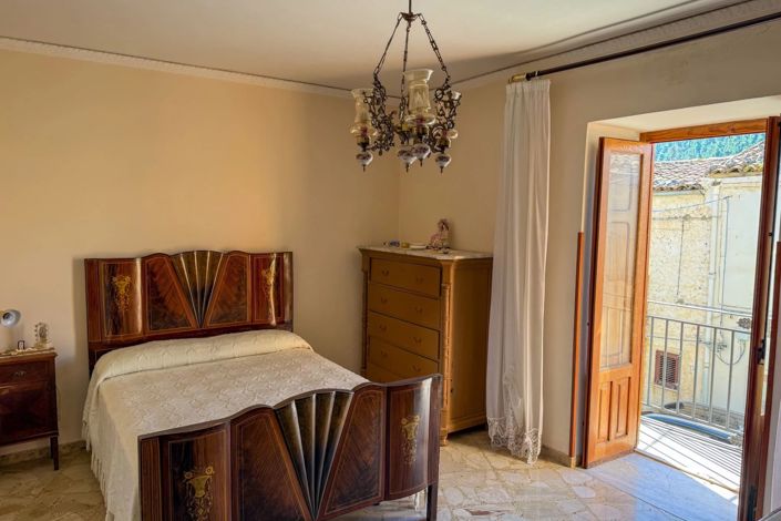 Image No.7-Maison à vendre à Gratteri