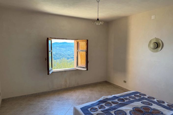 Image No.12-Maison de 4 chambres à vendre à Cefalù