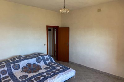 daafe9bb3b922407fda7e3471350ef1ee8161d211a204