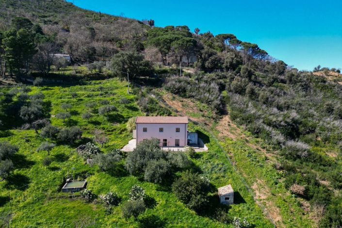 Image No.2-Maison de 4 chambres à vendre à Cefalù